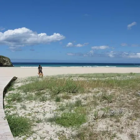 Casa De Flores / Lugo *