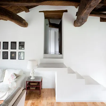 Holiday home Casa De Flores / Lugo